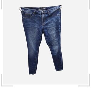 Universal Thread Dark Blue Skinny Jeans